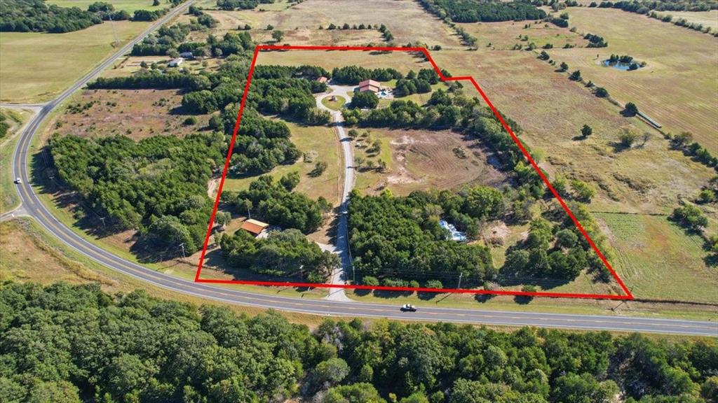 7250 North Fm 273 Ivanhoe, TX 75447 - Photo 37 of 40 an aerial view of a houses with outdoor space