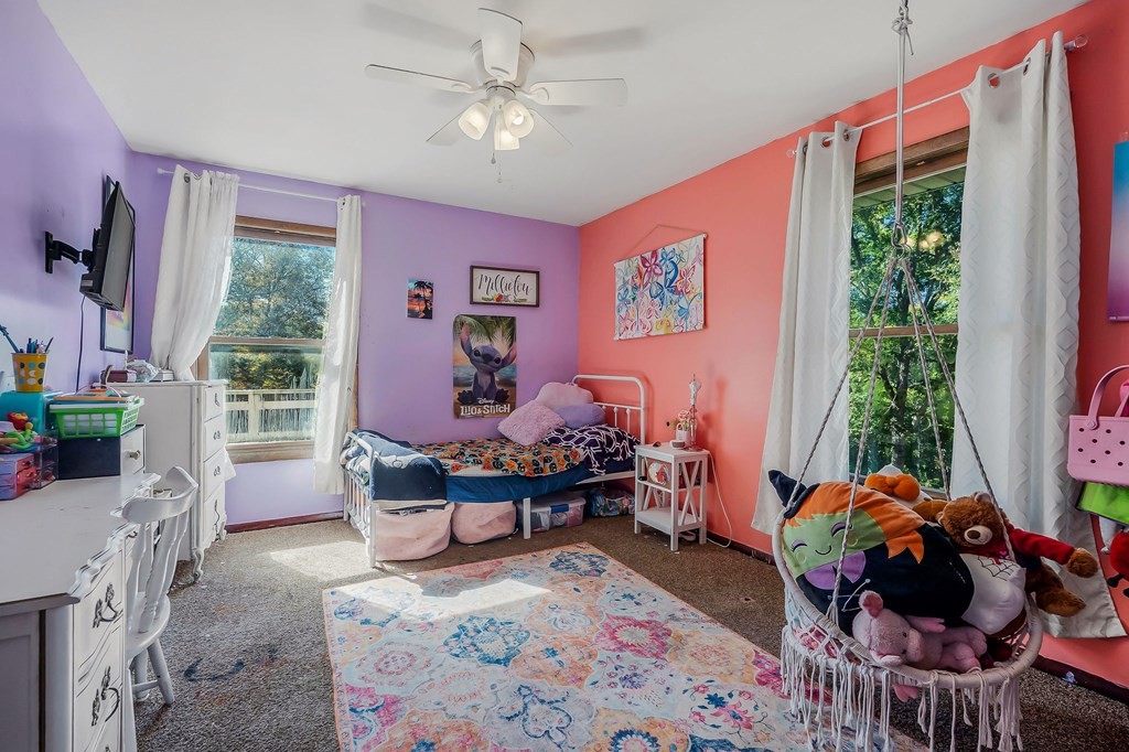 209 Lankford Road Cookeville, TN 38506 - Photo 19 of 38 a bedroom with furniture and a window