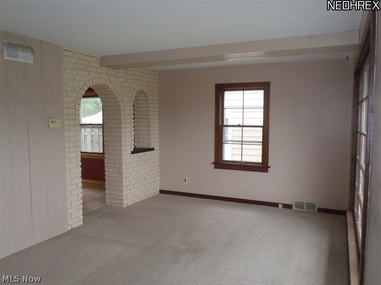 5003 Redfern Road Parma, OH 44134 - Photo 3 of 18