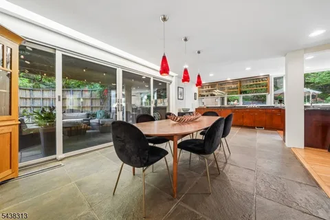 $1,299,000 | 21 Sheffield Terrace, West Orange, NJ 07052