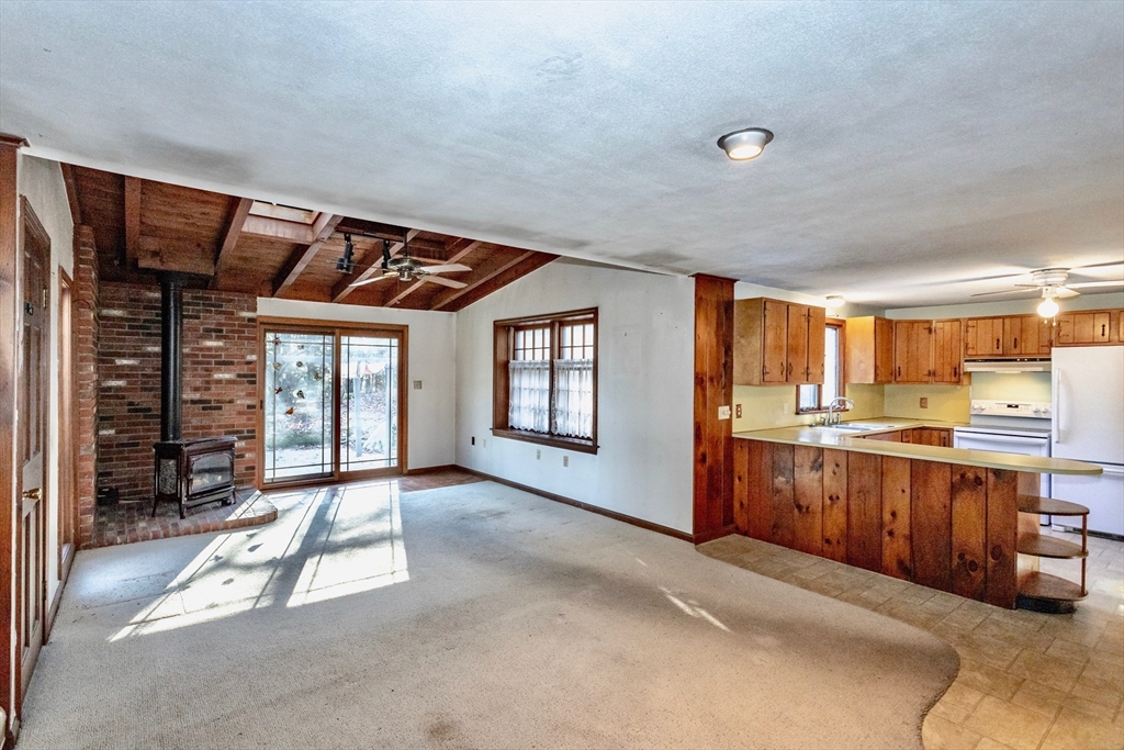 4 Old Quarry Road Westfield, MA 01085 - Photo 5 of 41 Gallery Image 5