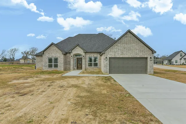 $549,900 | 6635 Freret Byu Drive, Baytown, TX 77523
