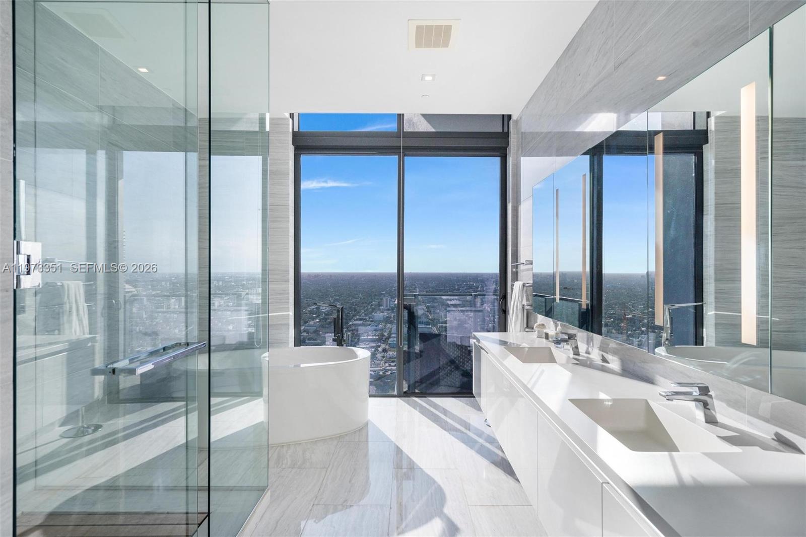 88 Southwest 7th Street, Unit 4203 Miami, FL 33130 - Photo 20 of 55