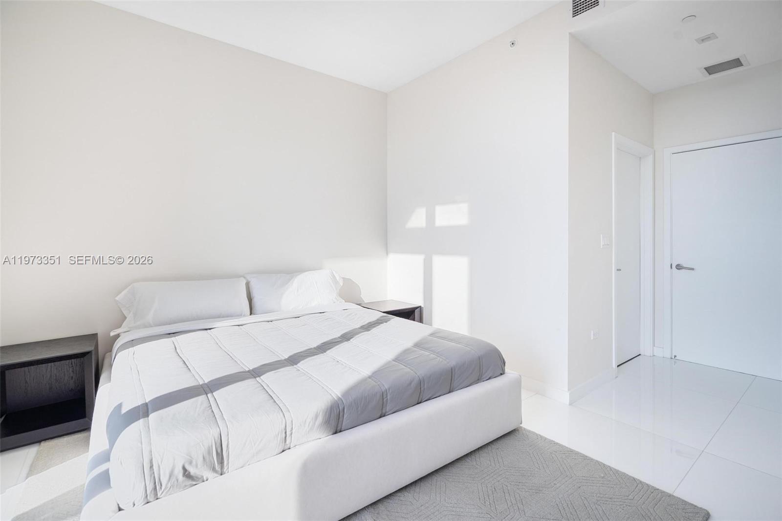 88 Southwest 7th Street, Unit 4203 Miami, FL 33130 - Photo 30 of 55