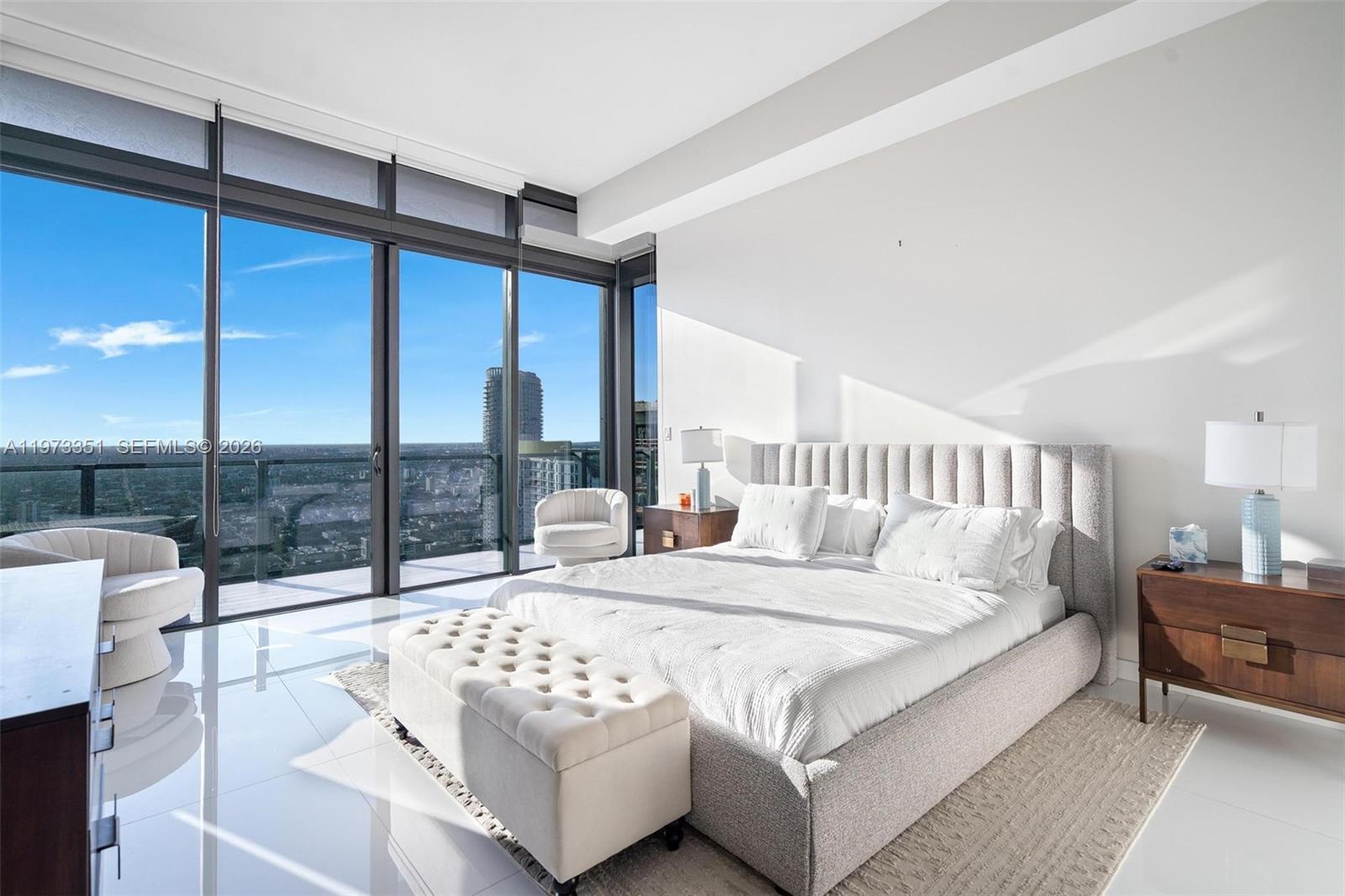 88 Southwest 7th Street, Unit 4203 Miami, FL 33130 - Photo 37 of 50