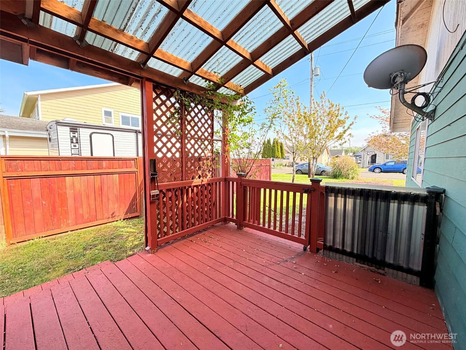 2006 West Second Street Aberdeen, WA 98520 - Photo 10 of 39 a view of porch with wooden floor