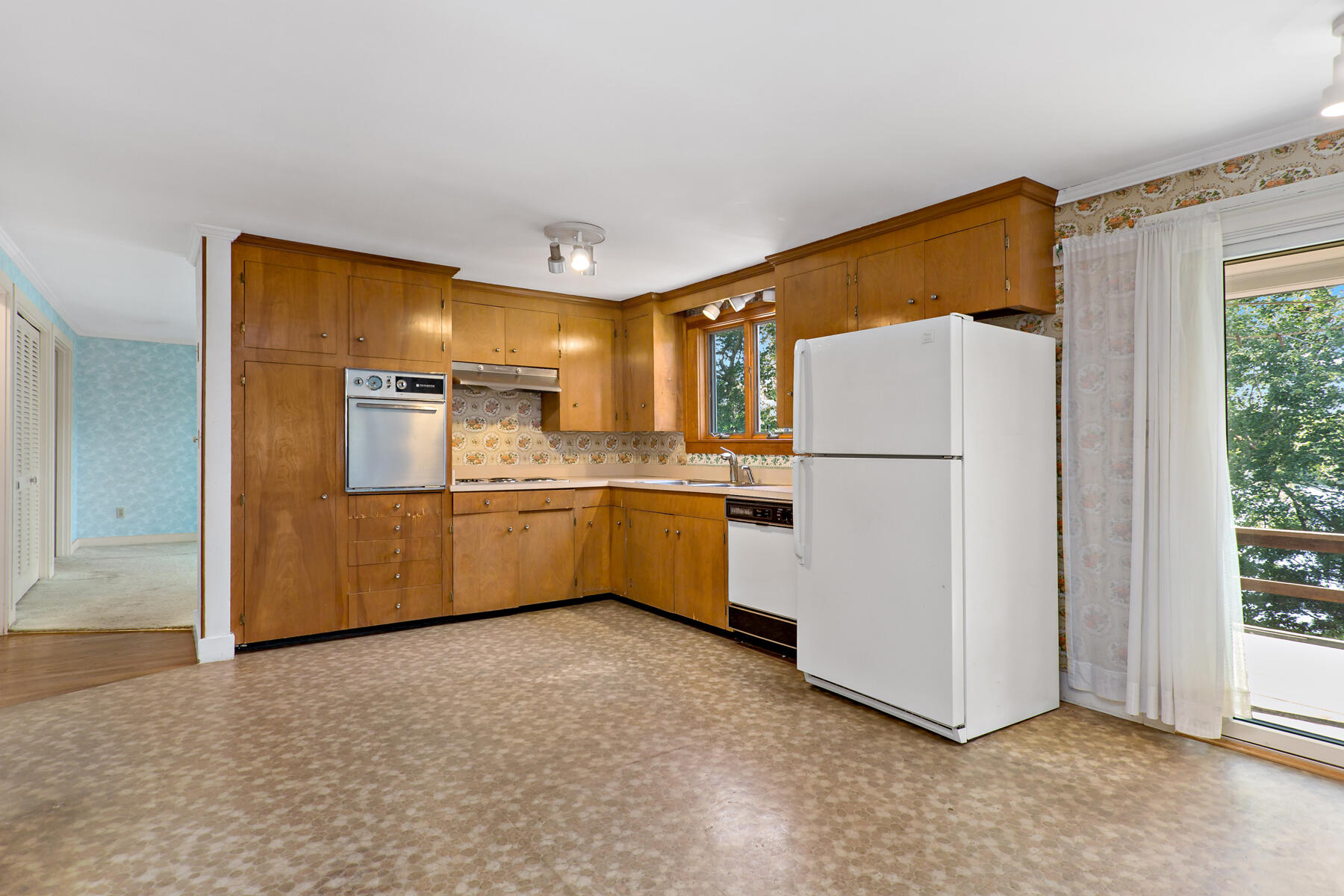 15-7 Scottsdale Road Centerville, MA 02632 - Photo 10 of 44 Kitchen