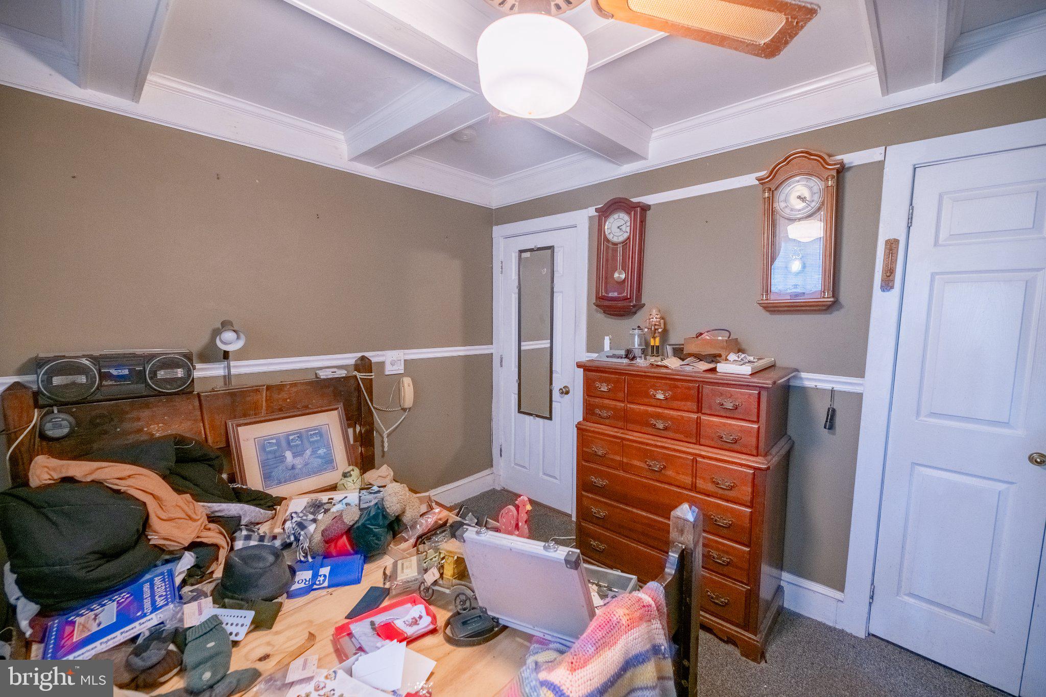 57 Diverty Road Pennington, NJ 08534 - Photo 30 of 86 Charming room with vintage accents.