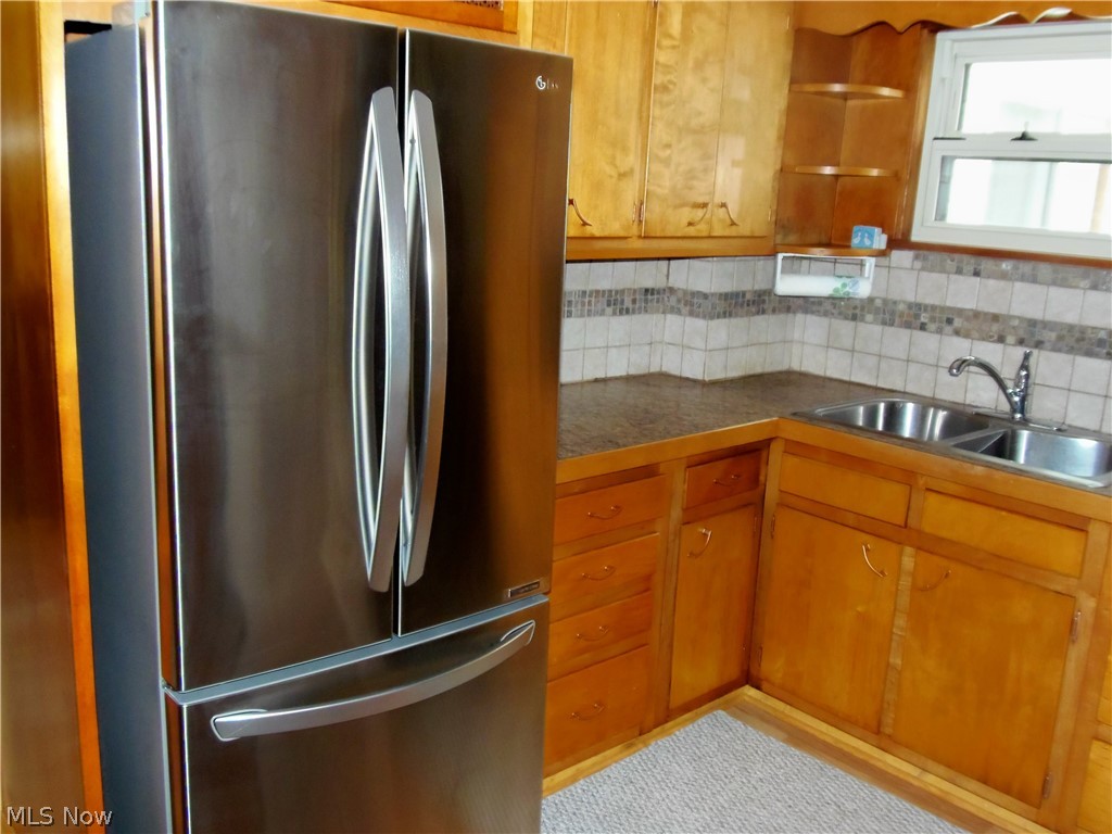 4586 South Arlington Road Uniontown, OH 44685 - Photo 7 of 35