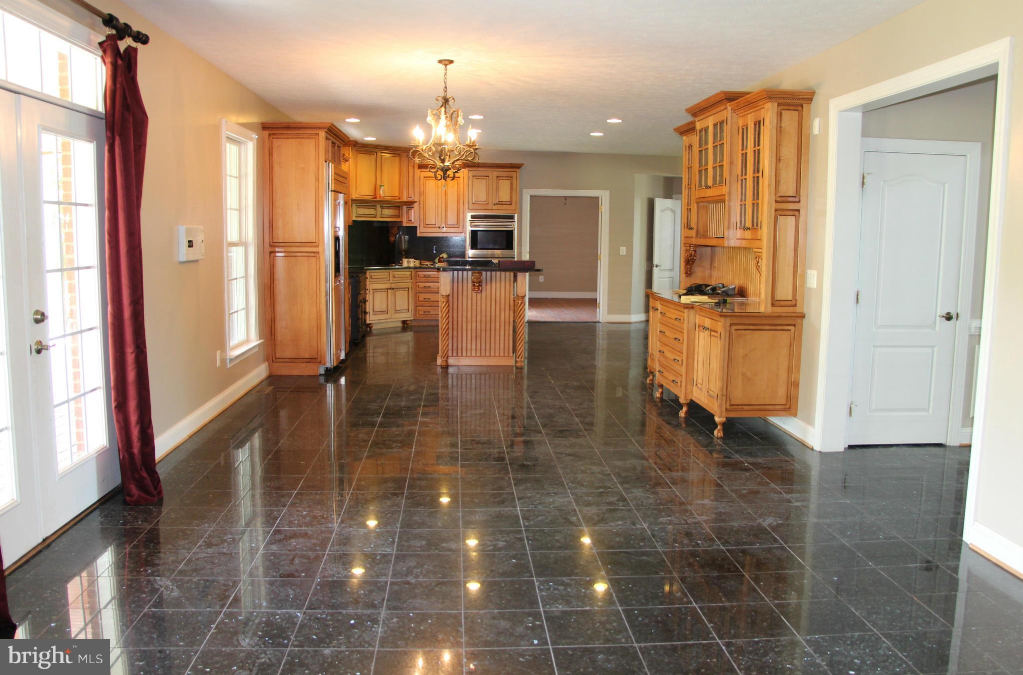 9555 Lomax Road Faulkner, MD 20632 - Photo 9 of 30 Kitchen