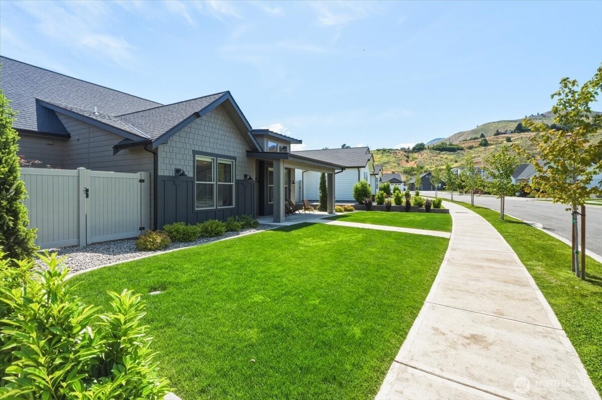 913 Racine Spgs Drive Wenatchee, WA 98801 - Photo 38 of 40