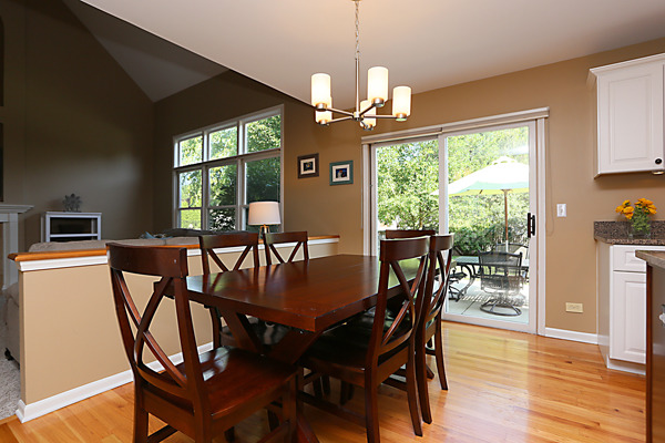 2323 Snapdragon Road Naperville, IL 60564 - Photo 8 of 25 Gallery Image 8