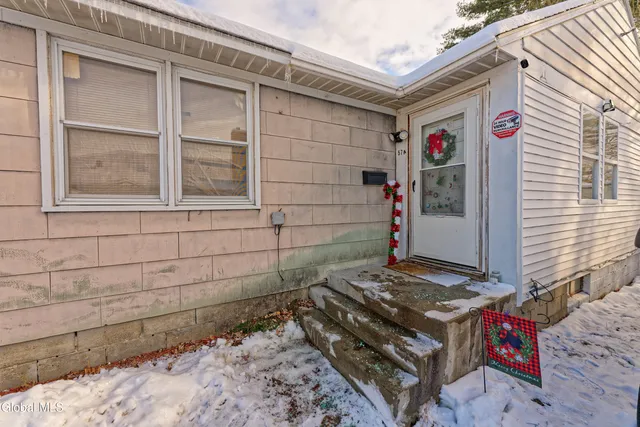 $279,000 | 57 Edgewood Avenue, Albany, NY 12203
