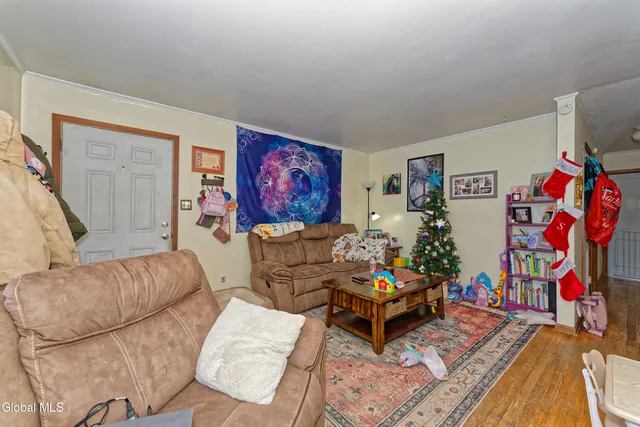 $279,000 | 57 Edgewood Avenue, Albany, NY 12203