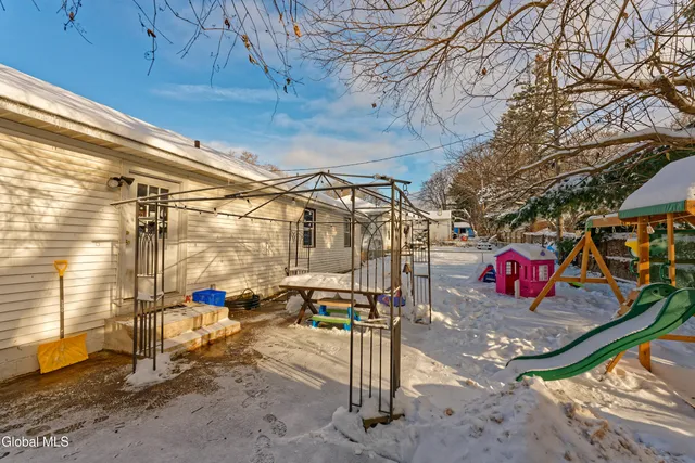 $279,000 | 57 Edgewood Avenue, Albany, NY 12203