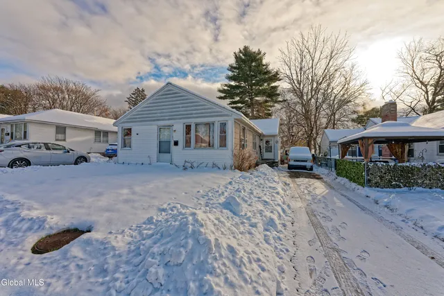 $279,000 | 57 Edgewood Avenue, Albany, NY 12203