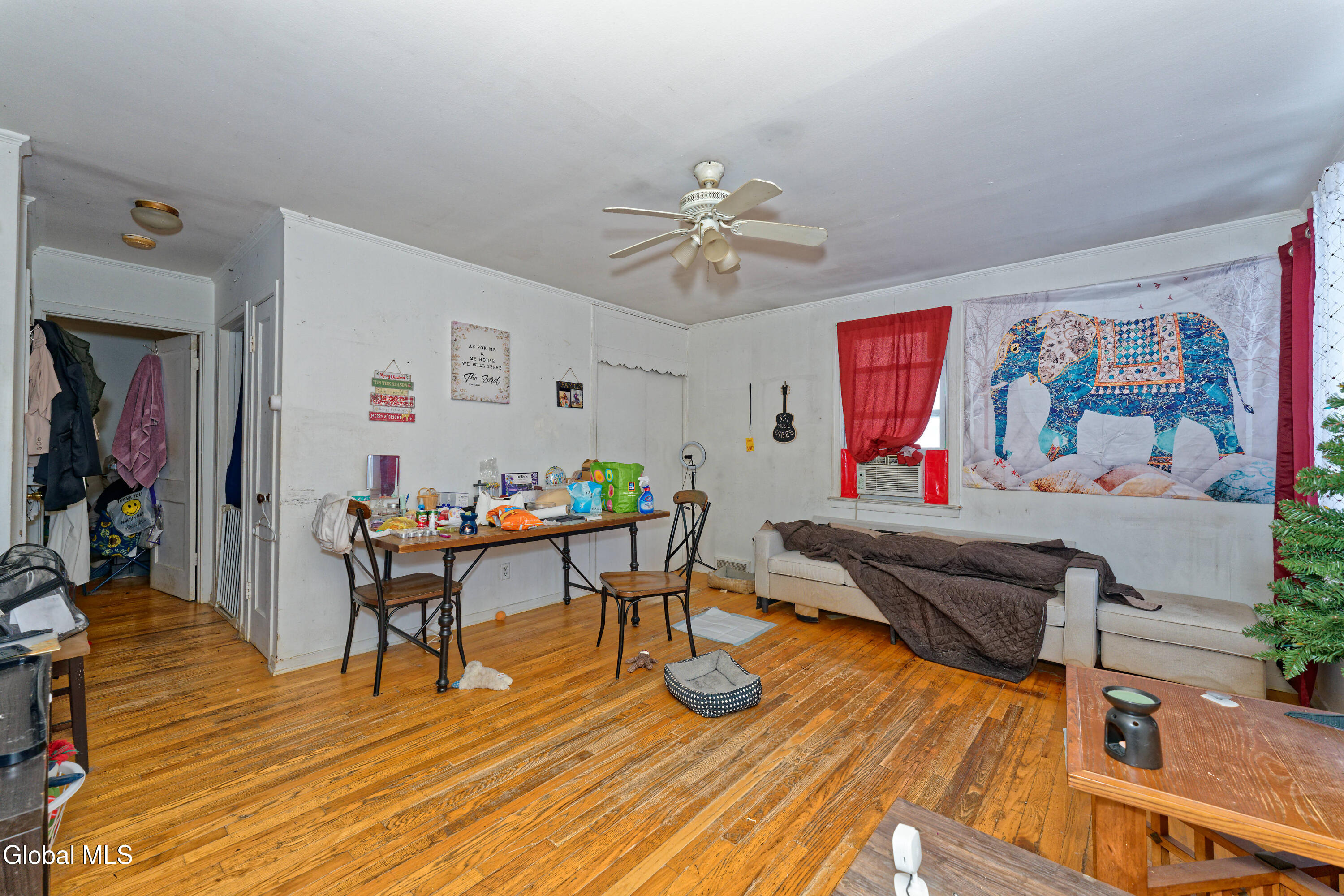 57 Edgewood Avenue Albany, NY 12203 - Photo 7 of 29 1 Apt Left 4