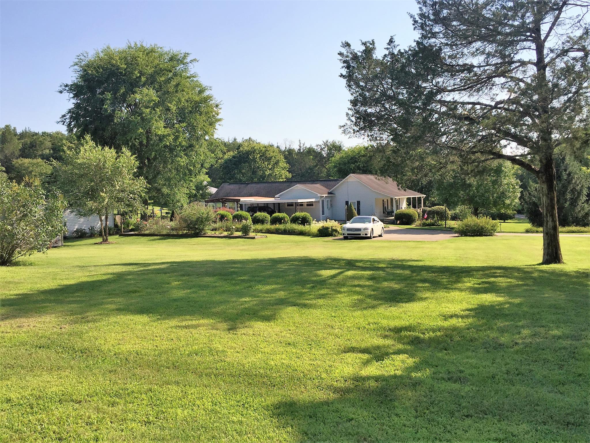1050 Haley Road Wartrace, TN 37183 - Photo 1 of 20