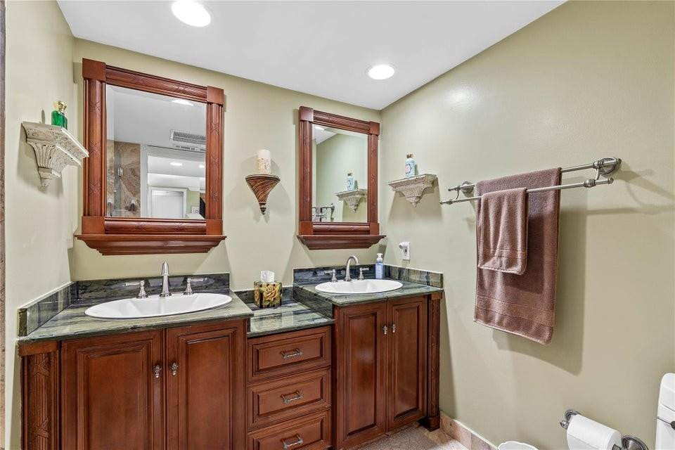 7970 La Mirada Drive, Unit 1 Boca Raton, FL 33433 - Photo 12 of 26 Photo 12