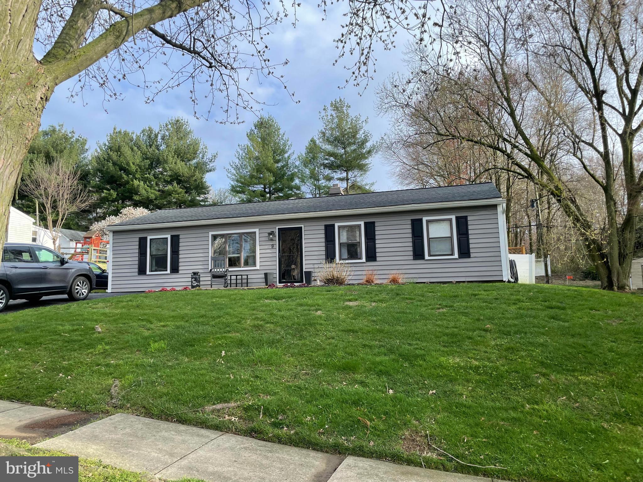 9 Chartwell Road West Grove, PA 19390 - Photo 2 of 39 Gallery Image 2