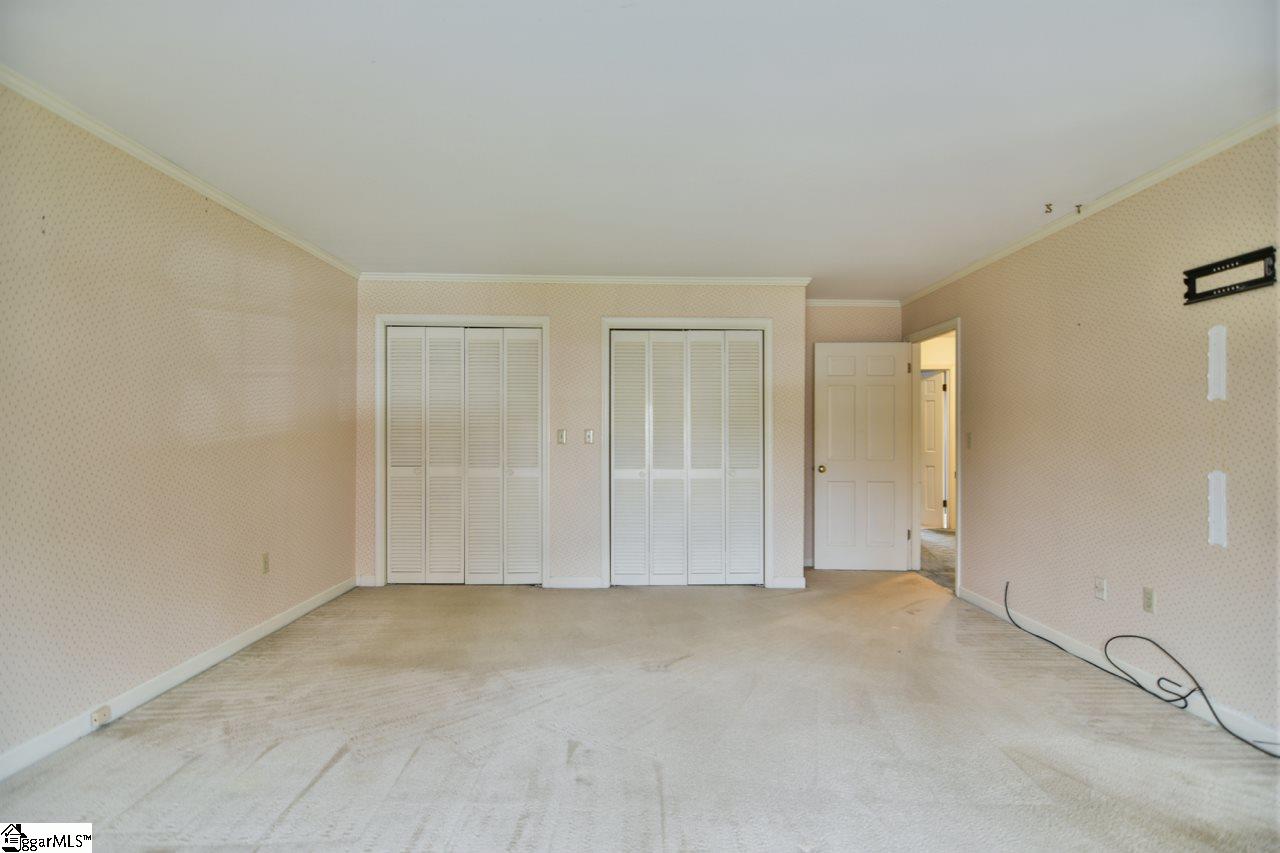 207 Middle Brook Road Greer, SC 29650 - Photo 13 of 36 Gallery Image 13