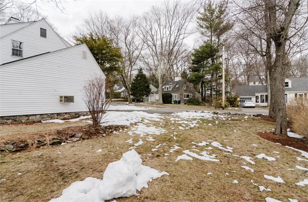 45 Elinor Road Newton, MA 02461 - Photo 20 of 20