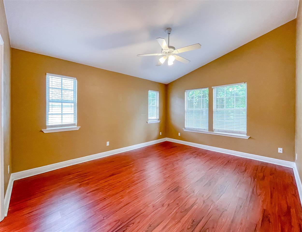 5320 Falling Star Road Tallahassee, FL 32303 - Photo 9 of 36 Gallery Image 9