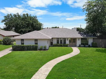 $750,000 | 7881 La Cabeza Drive, Dallas, TX 75248