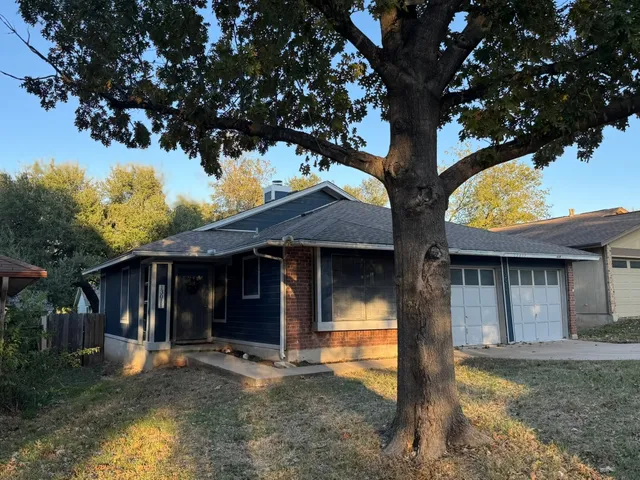 $1,900 | 13011 Garfield Lane, Austin, TX 78727
