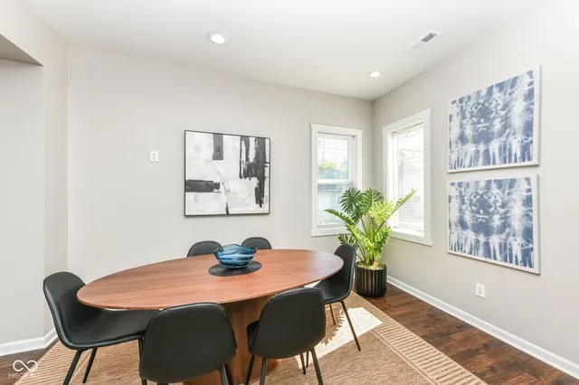 $399,000 | 1821 South East Street, Indianapolis, IN 46225