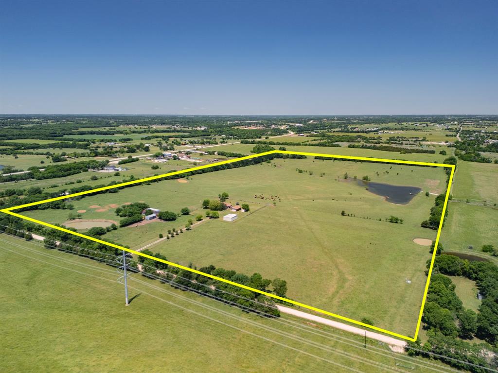 12099 County Road 1028 Blue Ridge, TX 75424 - Photo 2 of 36 a view of an outdoor space and swimming pool