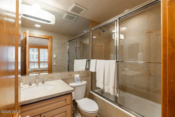 $6,888,888 | 600 Vail Valley Drive, Unit B10, Vail, CO 81657
