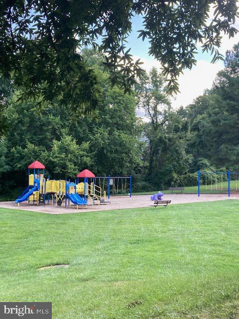 5816 Royal Ridge Drive, Unit S Springfield, VA 22152 - Photo 25 of 28 The kids will love the playground area!