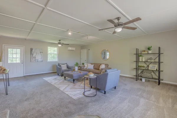 $2,550 | 9225 Amos Road, Ooltewah, TN 37363