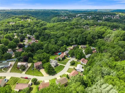 $485,000 | 18 Kohleen Drive, McKees Rocks, PA 15136