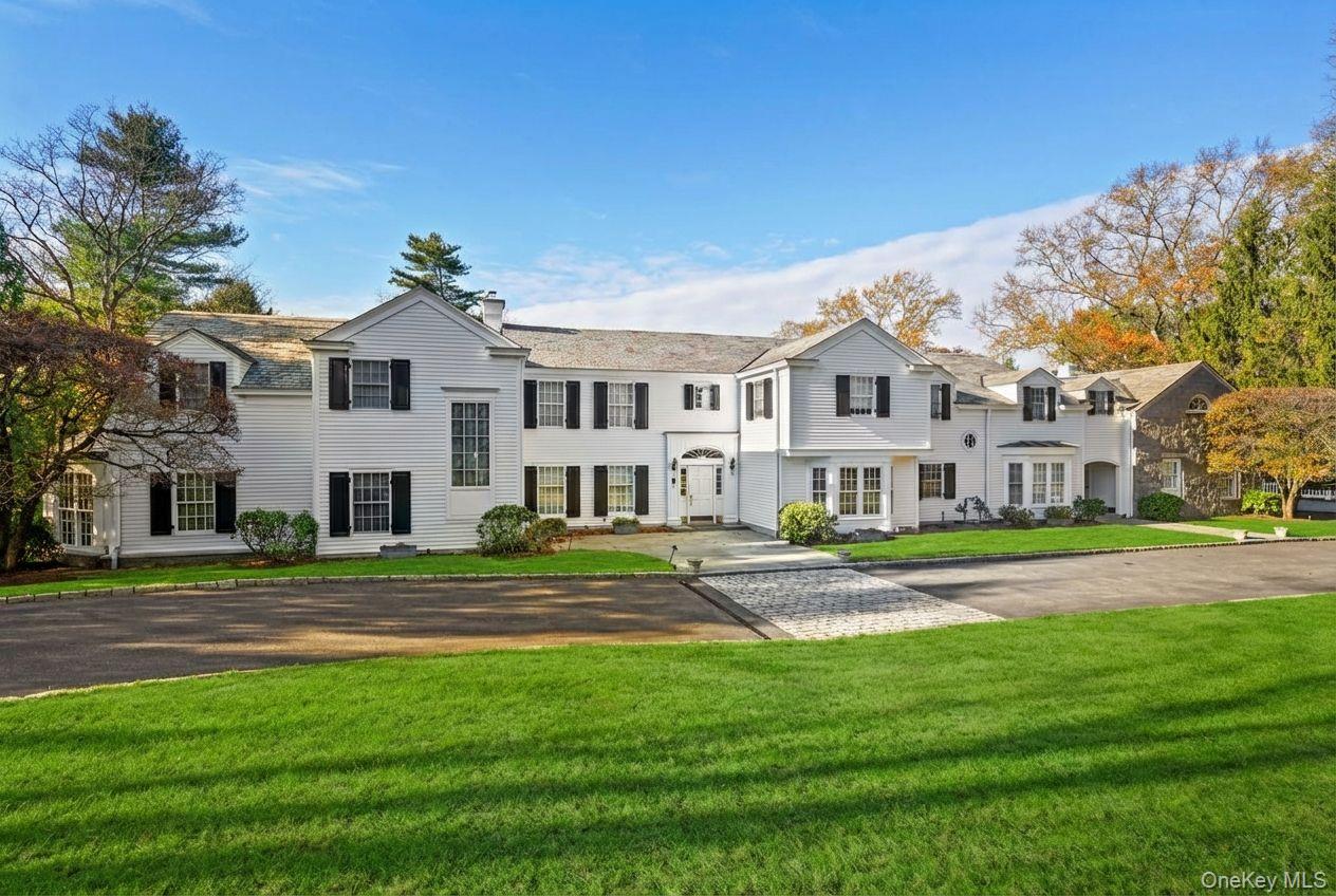 64 Pleasant Ridge Road Harrison, NY 10528 - Photo 38 of 43 Front View - circular driveway