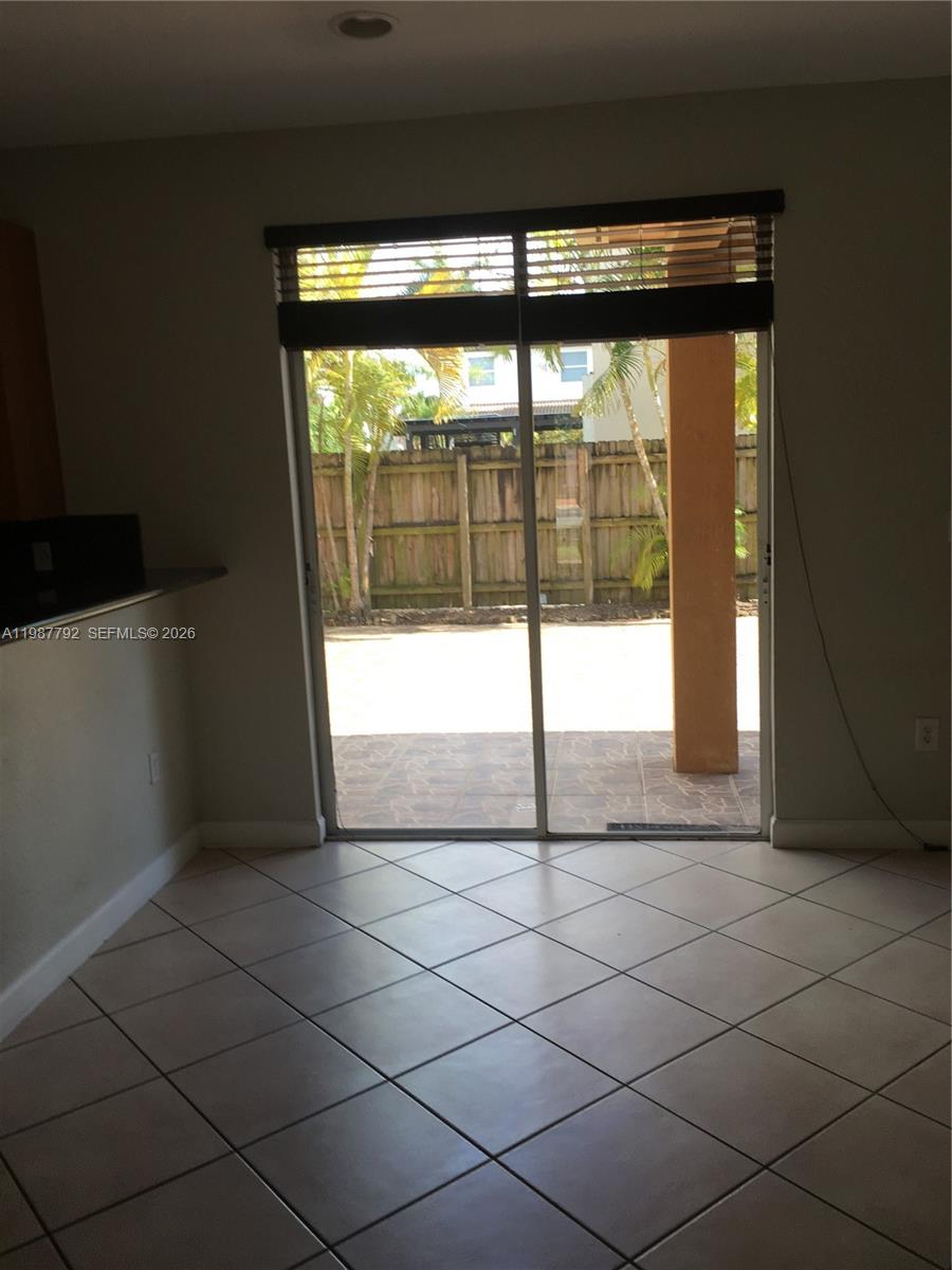 14512 Southwest 10th Street Miami, FL 33184 - Photo 8 of 20