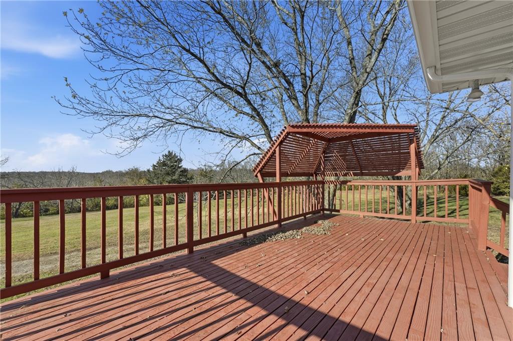 1055 East 900th Road Lawrence, KS 66047 - Photo 20 of 43