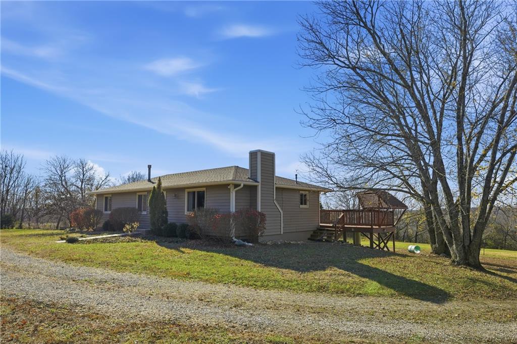 1055 East 900th Road Lawrence, KS 66047 - Photo 25 of 43