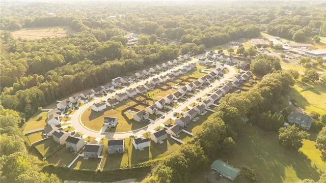 $318,000 | 156 Queens Mill Court, Pendleton, SC 29670