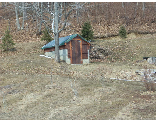 400 Blandford Road Russell, MA 01071 - Photo 16 of 28 Gallery Image 16