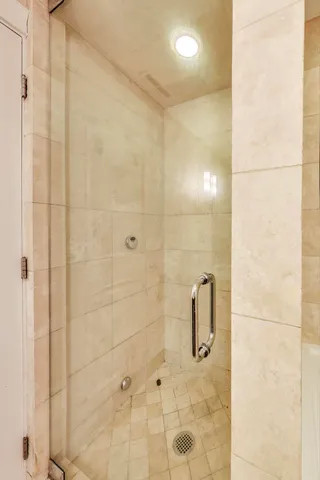 $315,000 | 5014 South Blackstone Avenue, Unit GN, Chicago, IL 60615