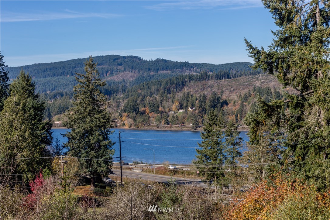 2577 Anderson Hill Road Southwest Port Orchard, WA 98367 - Photo 3 of 25 Gallery Image 3