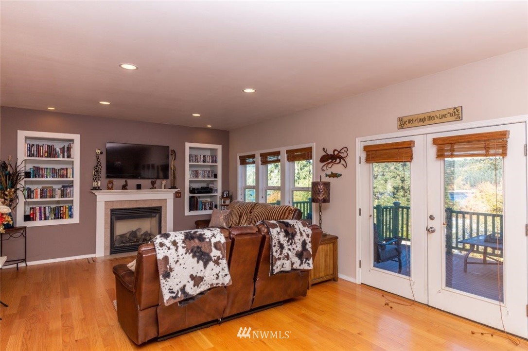 2577 Anderson Hill Road Southwest Port Orchard, WA 98367 - Photo 5 of 25 Gallery Image 5