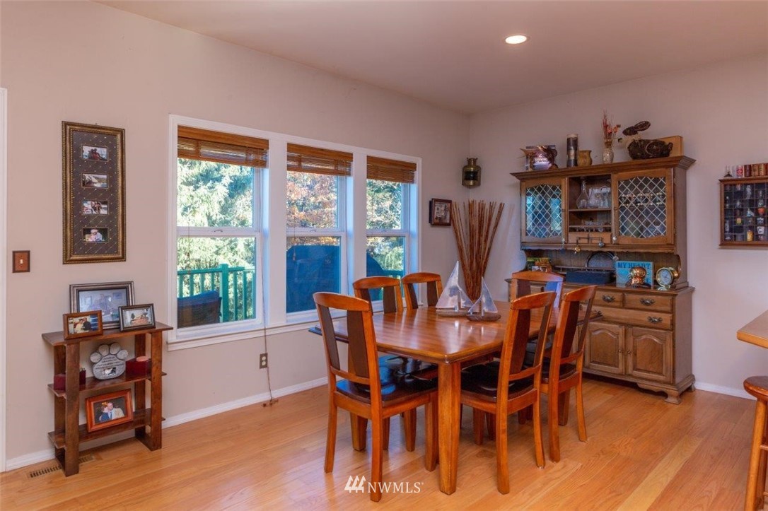 2577 Anderson Hill Road Southwest Port Orchard, WA 98367 - Photo 9 of 25 Gallery Image 9