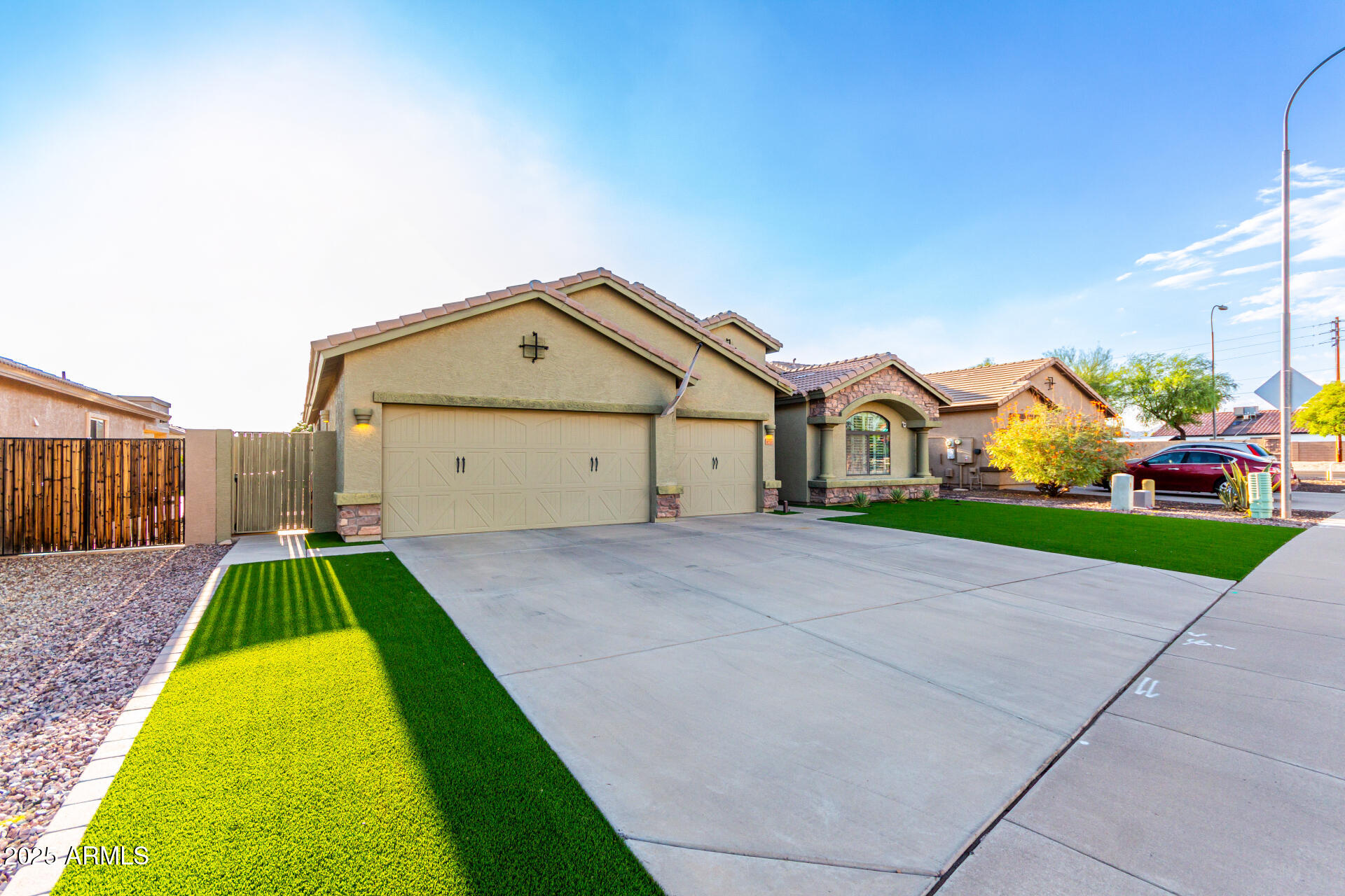 854 South Del Rio Court Apache Junction, AZ 85119 - Photo 9 of 57 08 - Del Rio