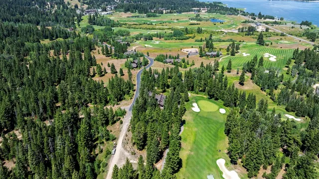 $724,900 | 994 Discovery Drive, Cascade, ID 83611