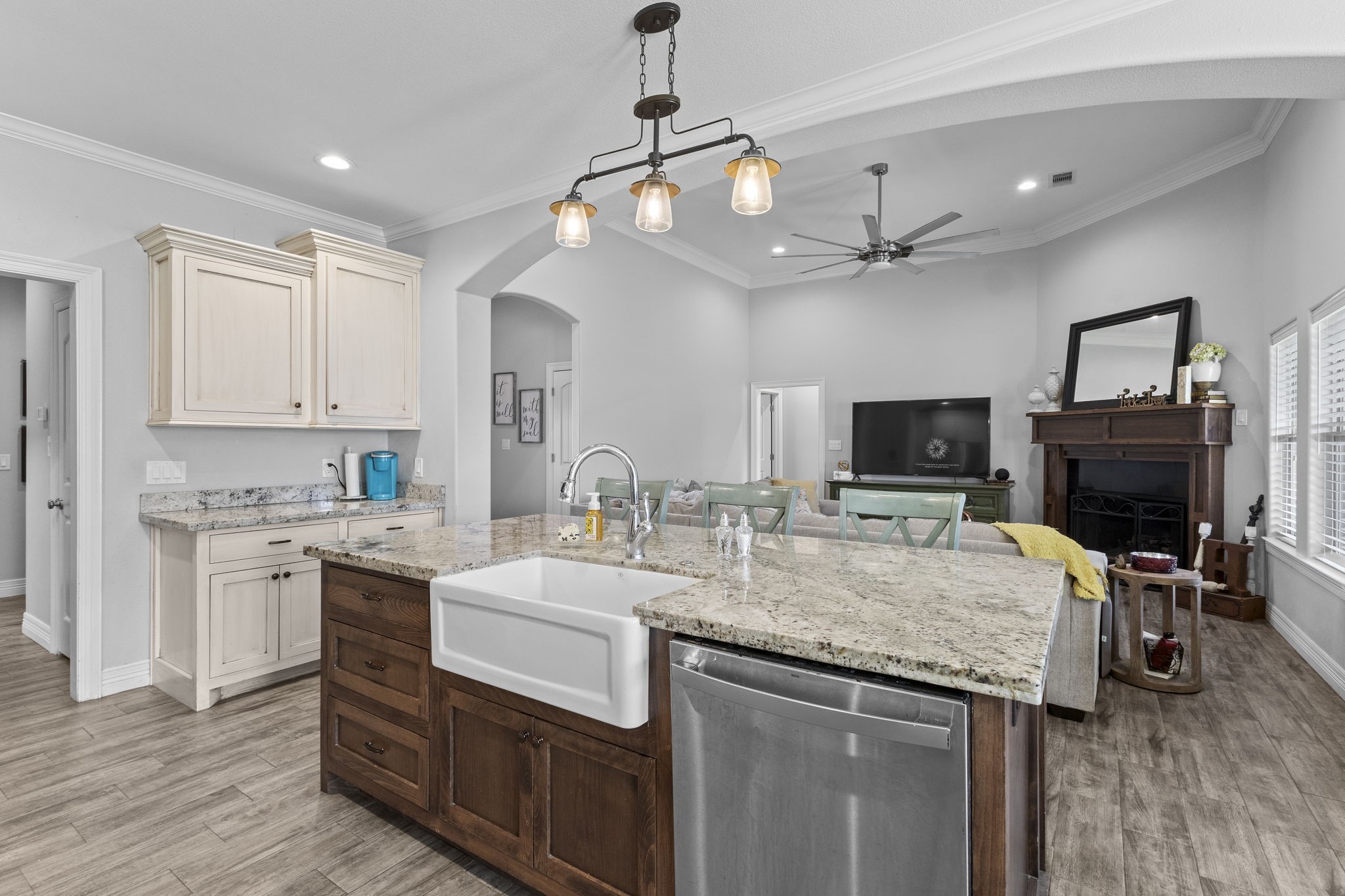 445 Bryant Boulevard Bridge City, TX 77611 - Photo 15 of 40 a kitchen with a stove a sink and a refrigerator