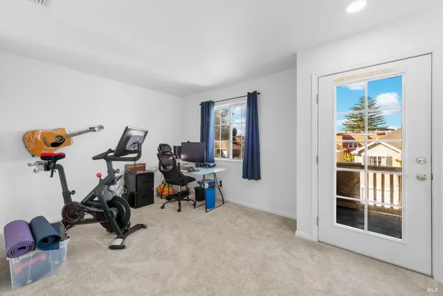 $700,000 | 1028 Addison Circle, Petaluma, CA 94952