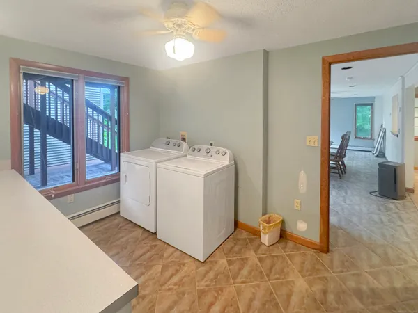 $2,500 | 85 Debbie Drive, South Windsor, CT 06074